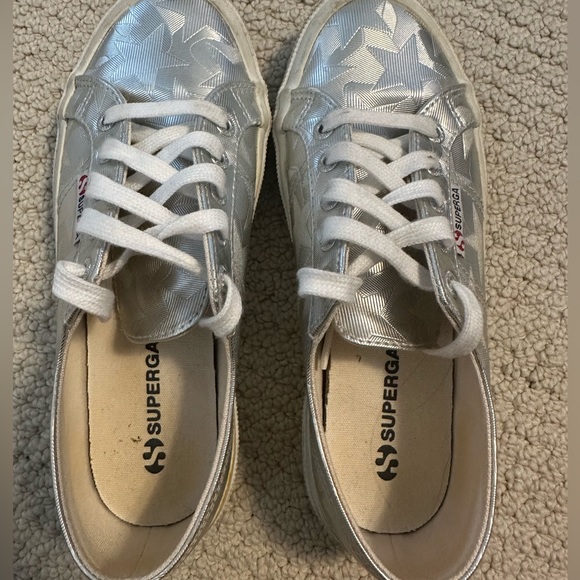 Superga Silver Metallic Trainers Tennis Shoes Size 6.5 - Picture 3 of 5